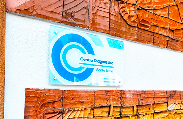 Il Centro Diagnostico in Piazza Dante Majorana Aci Castello - CT